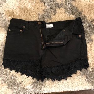 Free People scalloped lace trim shorts